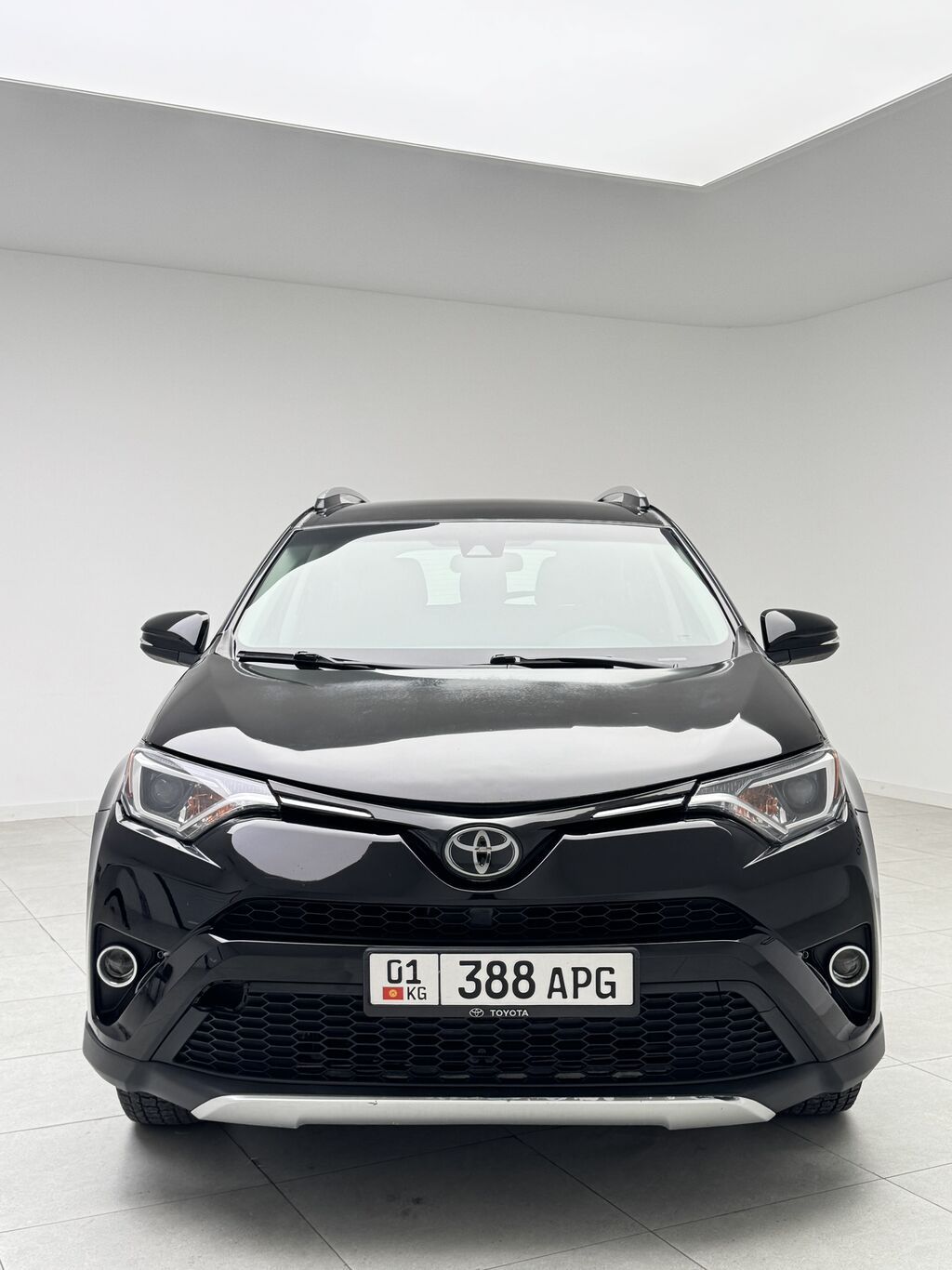 Toyota RAV4: 2017 г., 2.5 л, Автомат, Бензин, Кроссовер: фото 2