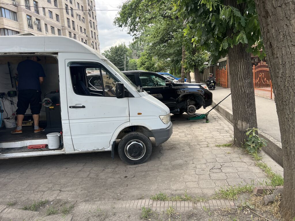 Шиномонтаж, Балансировка колес, Замена колес, Замена шин, Круглосуточно, Специализация: Легковое авто, Бус, Грузовой транспорт: фото 2