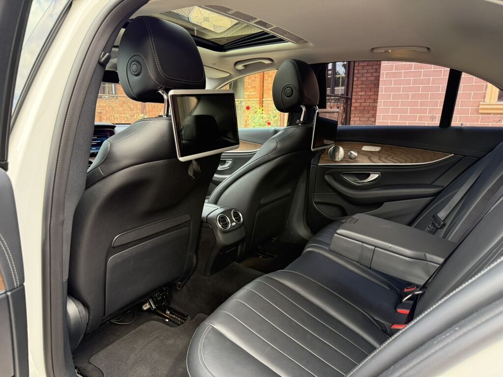 Mercedes-Benz E-Class: 2017 г., 2 л, Автомат, Бензин, Седан: фото 8