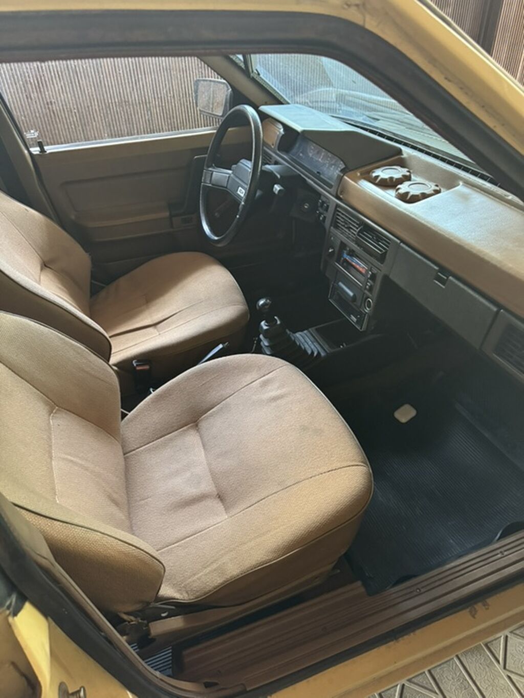 Москвич 2141: 1990 г., 1.5 л, Механика, Бензин, Хэтчбэк: фото 4