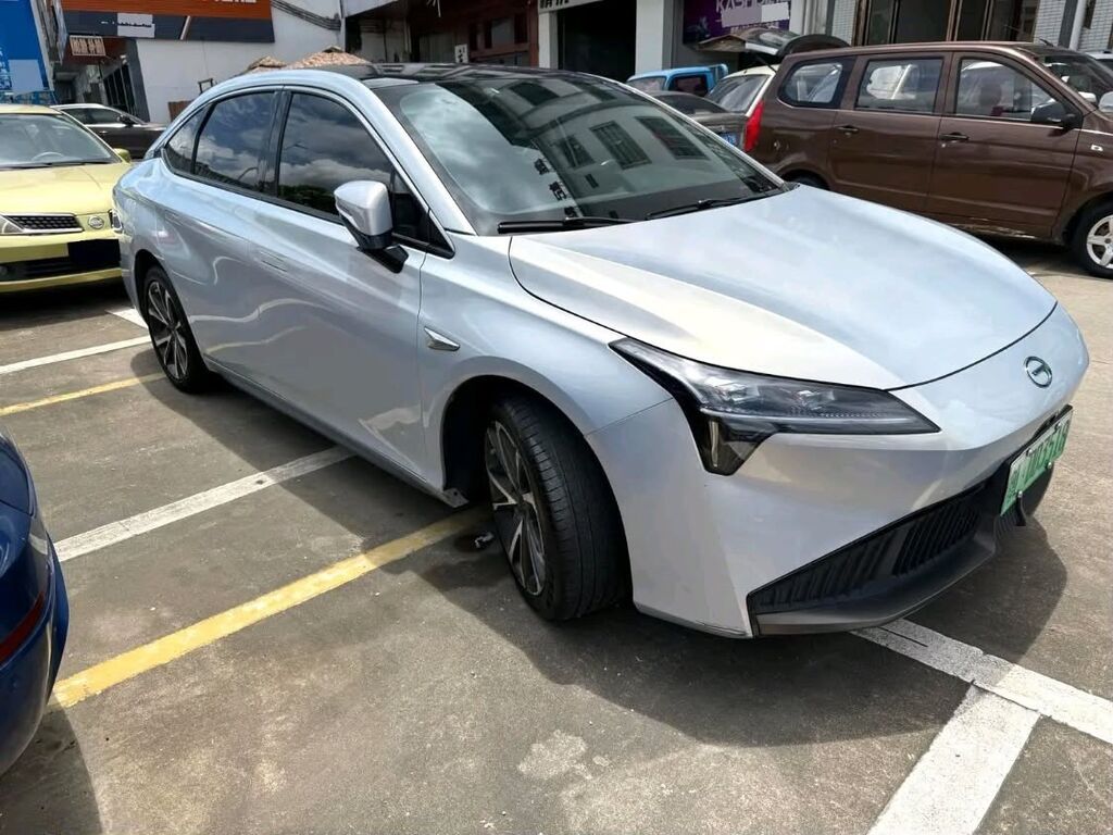 GAC Aion S — электрический седан Основные характеристики: -: фото 2