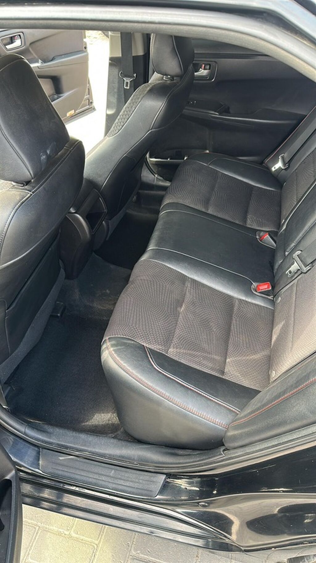 Toyota Camry: 2017 г., 2.5 л, Автомат, Бензин, Седан: фото 5