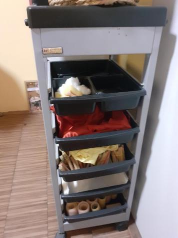 Ostalo: Frizerska kolica na lalafo.rs Frizerska kolica - Beograd