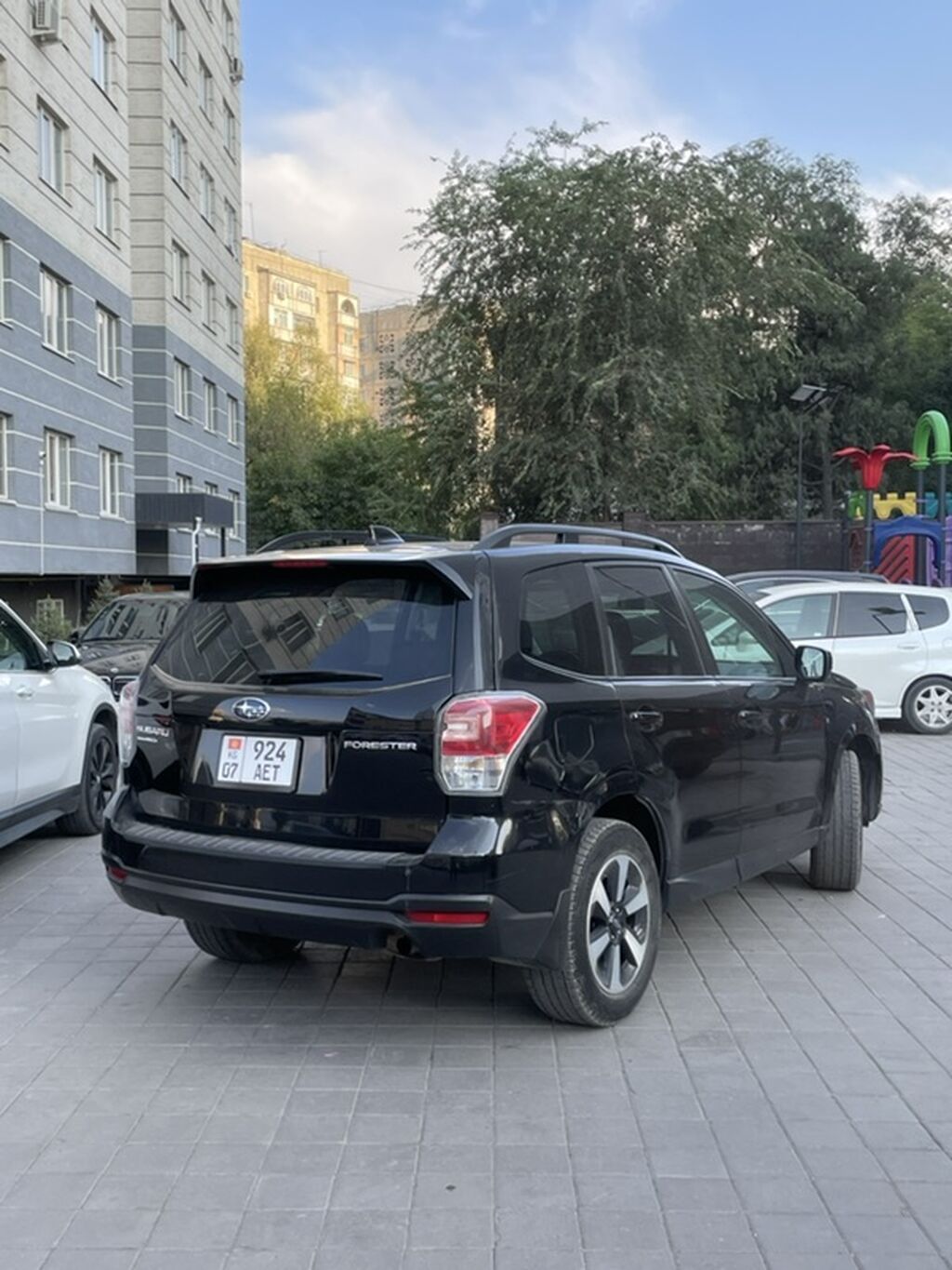 Subaru Forester: 2018 г., 2 л, Автомат, Бензин, Кроссовер: фото 3