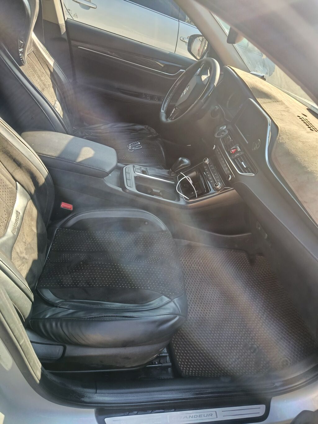 Hyundai Grandeur: 2019 г., 3 л, Автомат, Газ, Седан: фото 4