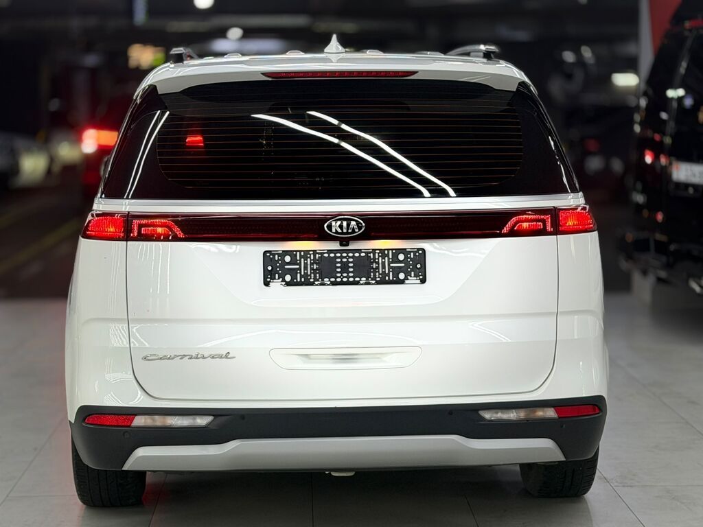 Kia Carnival: 2021 г., 2.2 л, Автомат, Бензин, Минивэн: фото 8