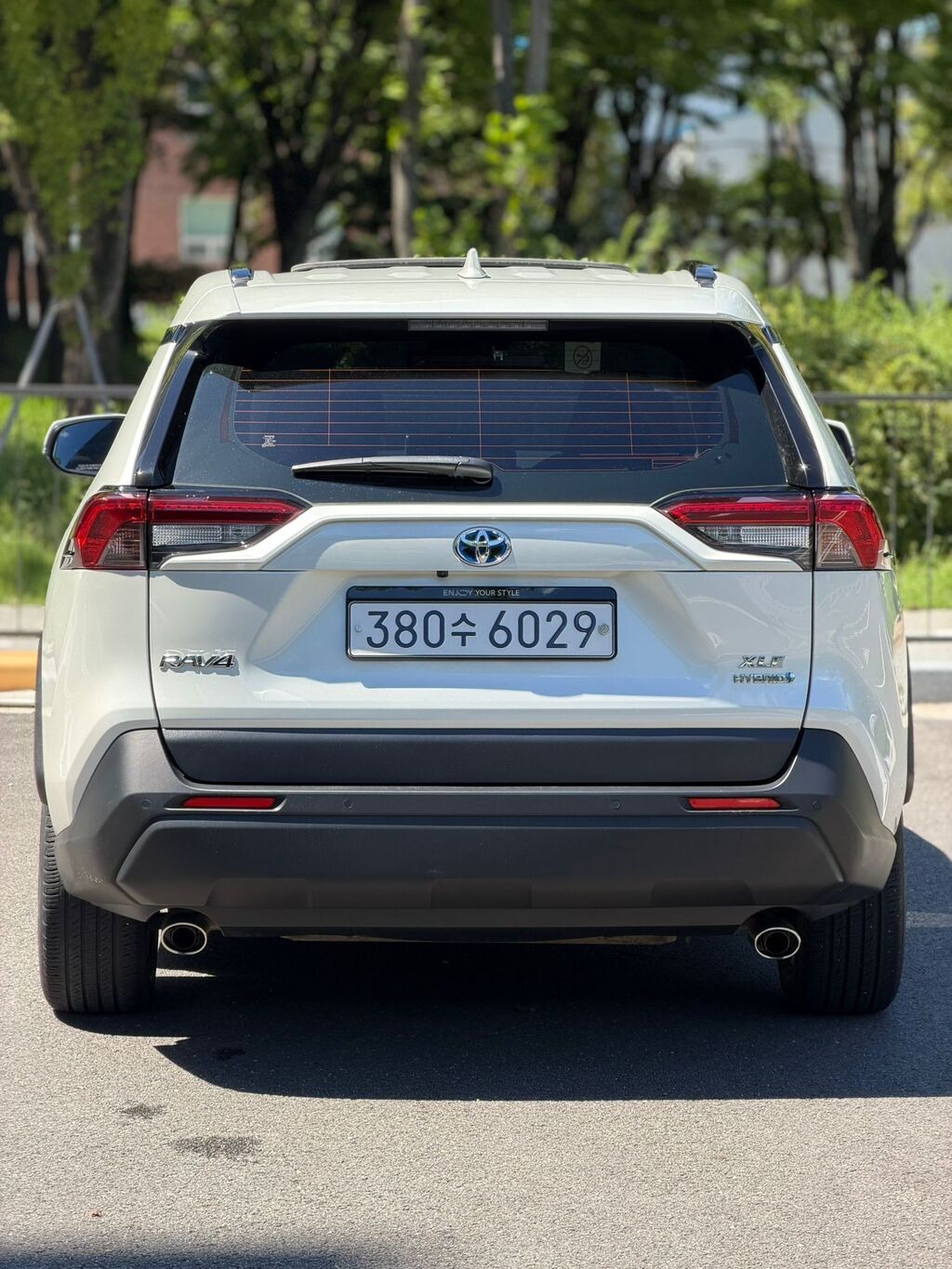 Toyota RAV4: 2020 г., 2.5 л, Автомат, Гибрид, Кроссовер: фото 5