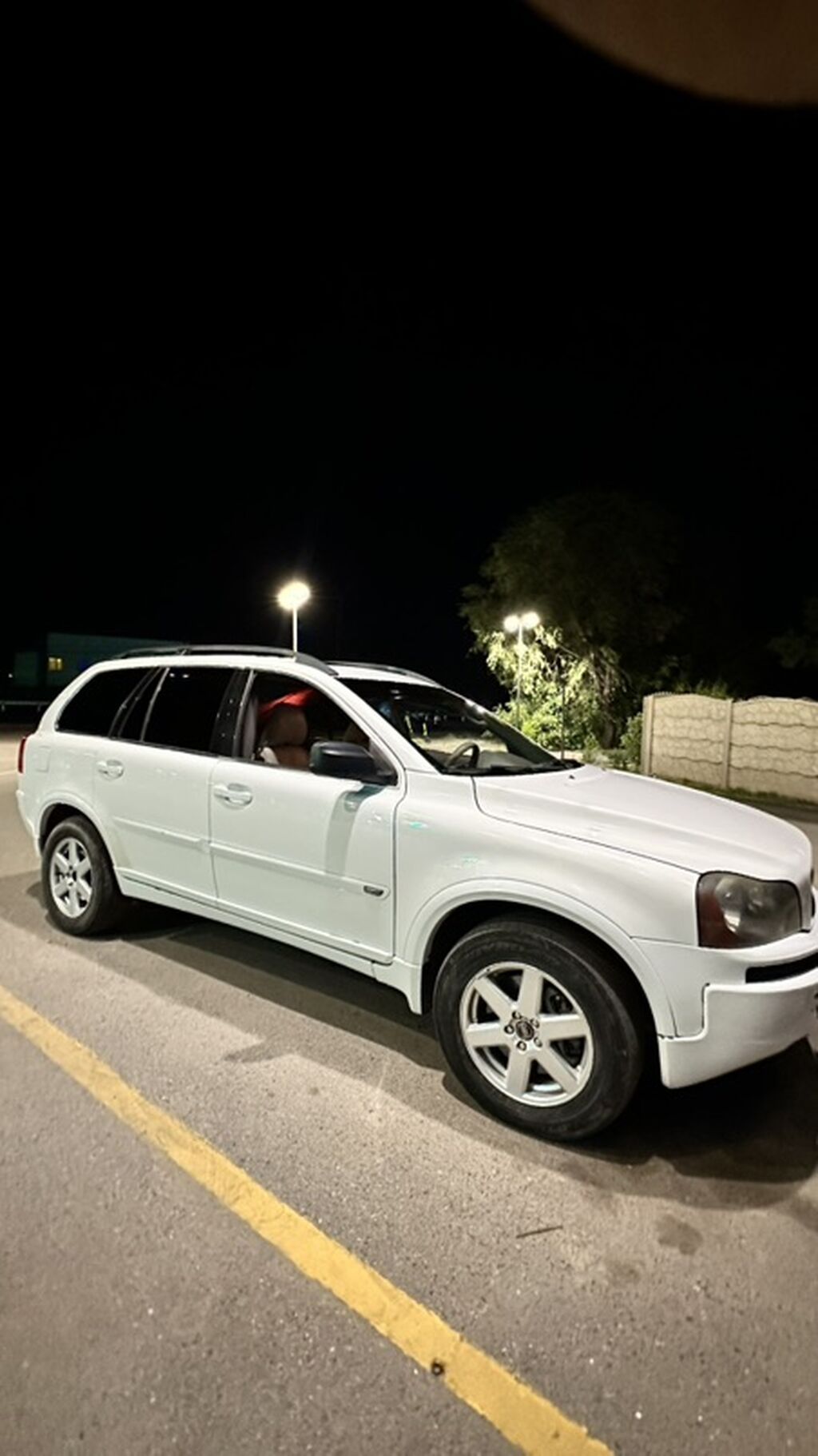 Volvo XC90: 2006 г., 2.5 л, Автомат, Бензин, Кроссовер — фото 2