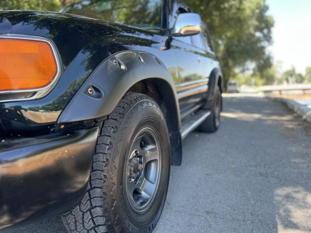 Toyota Land Cruiser: 1996 г., 4.5 л, Автомат, Газ, Внедорожник — фото 4