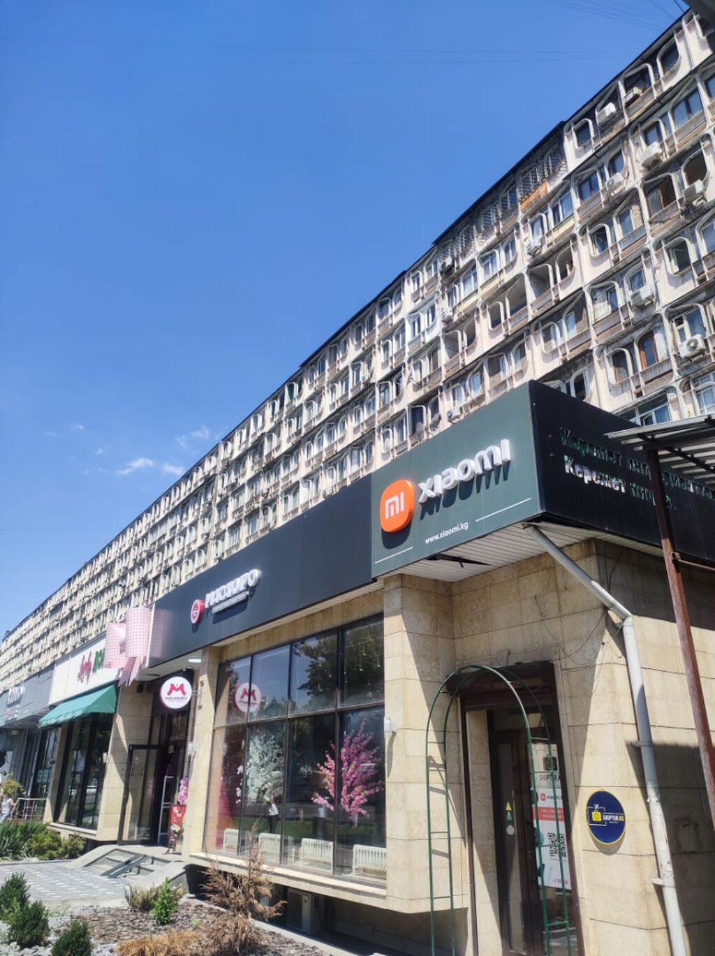 3 комнаты, 76 м², 1000 мелочей (Карпинка) Индивидуалка, 9 этаж, Требуется ремонт: фото 4
