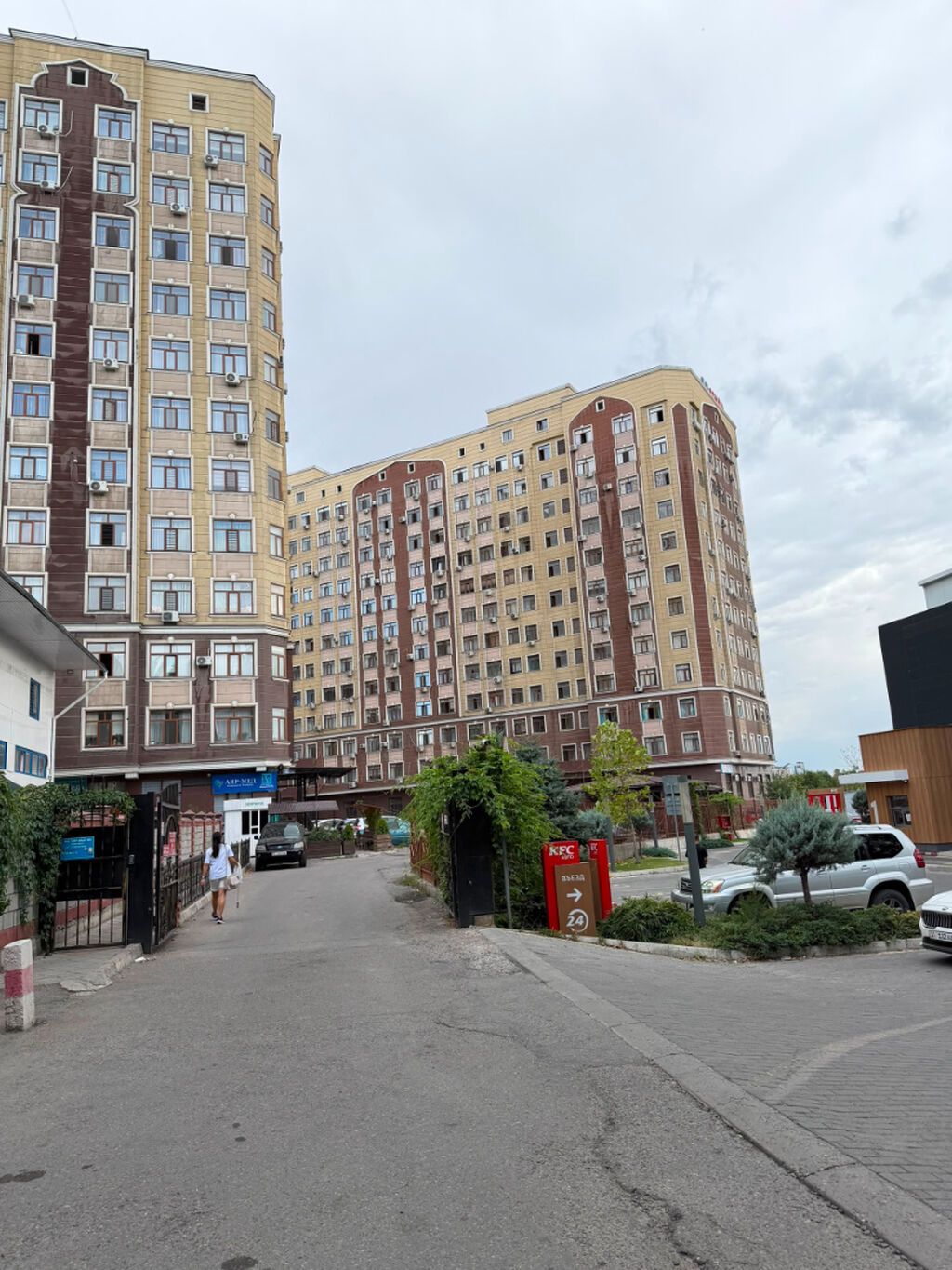 3 комнаты, 118 м², Асанбай мкр Элитка, 8 этаж, Евроремонт: фото 2