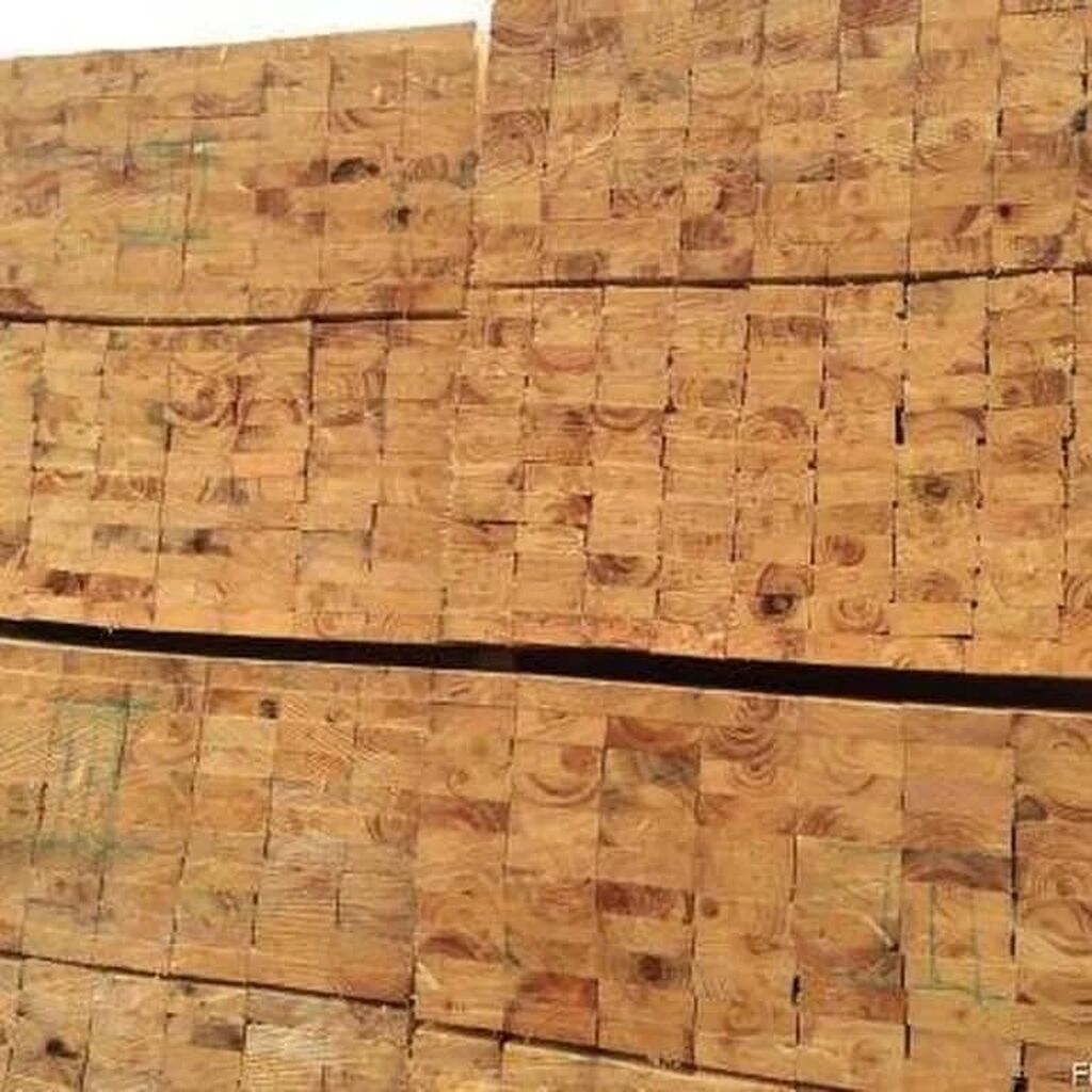 Доски балки. Номер телефона в Катайске пос хвойный пиломатериал. Напил. Discharge of Lumber in Port. Купить доски в Иране цена.