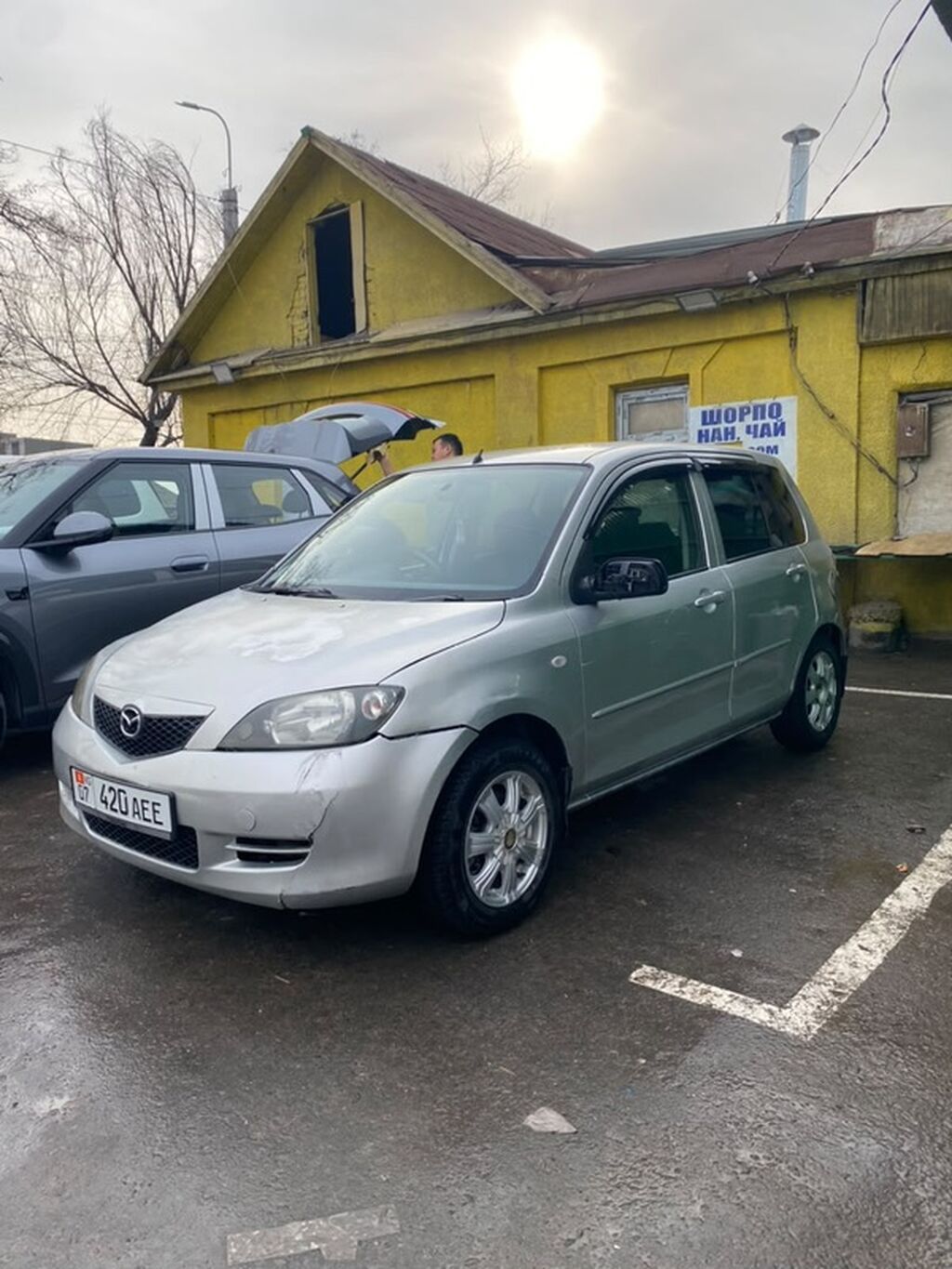 Mazda Demio: 2005 г., 1.5 л, Автомат, Бензин, Хэтчбэк: фото 2
