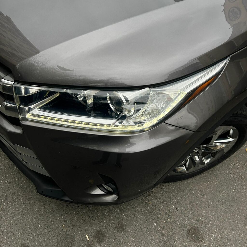 Toyota Highlander: 2018 г., 3.5 л, Автомат, Бензин, Кроссовер: фото 4