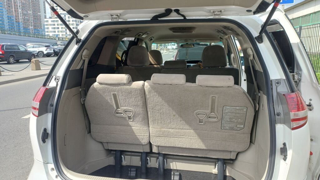 Toyota Estima: 2008 г., 3.5 л, Автомат, Бензин, Минивэн: фото 5