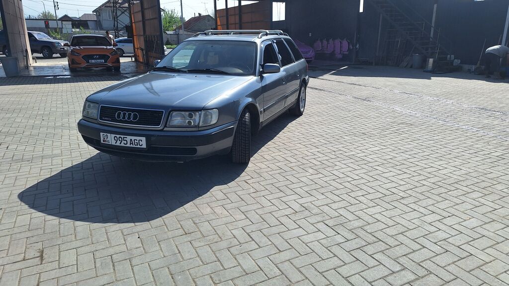 Audi 100: 1993 г., Бензин: фото 3