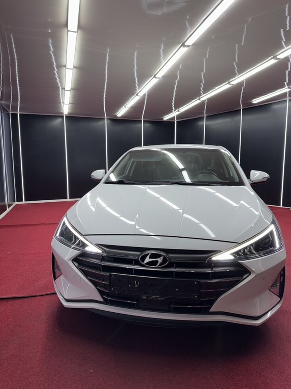 Hyundai Avante: 2019 г., Вариатор, Бензин, Седан: фото 2