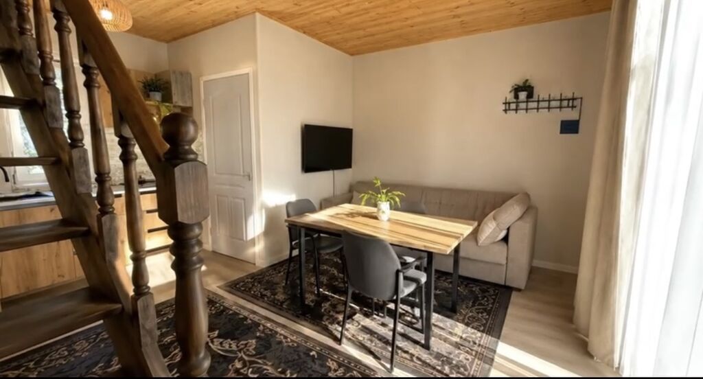 1 комната, 40 м², 50 соток, Электричество, Горячая вода, Холодная вода: фото 2