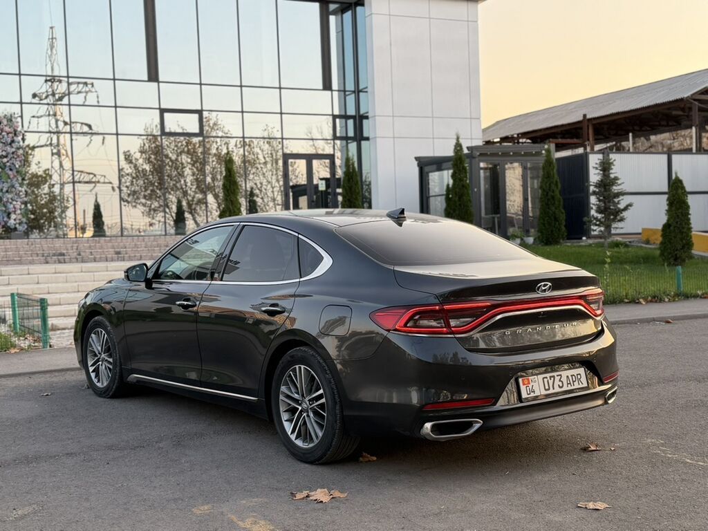Hyundai Grandeur: 2019 г., 2.4 л, Автомат, Бензин, Седан: фото 5