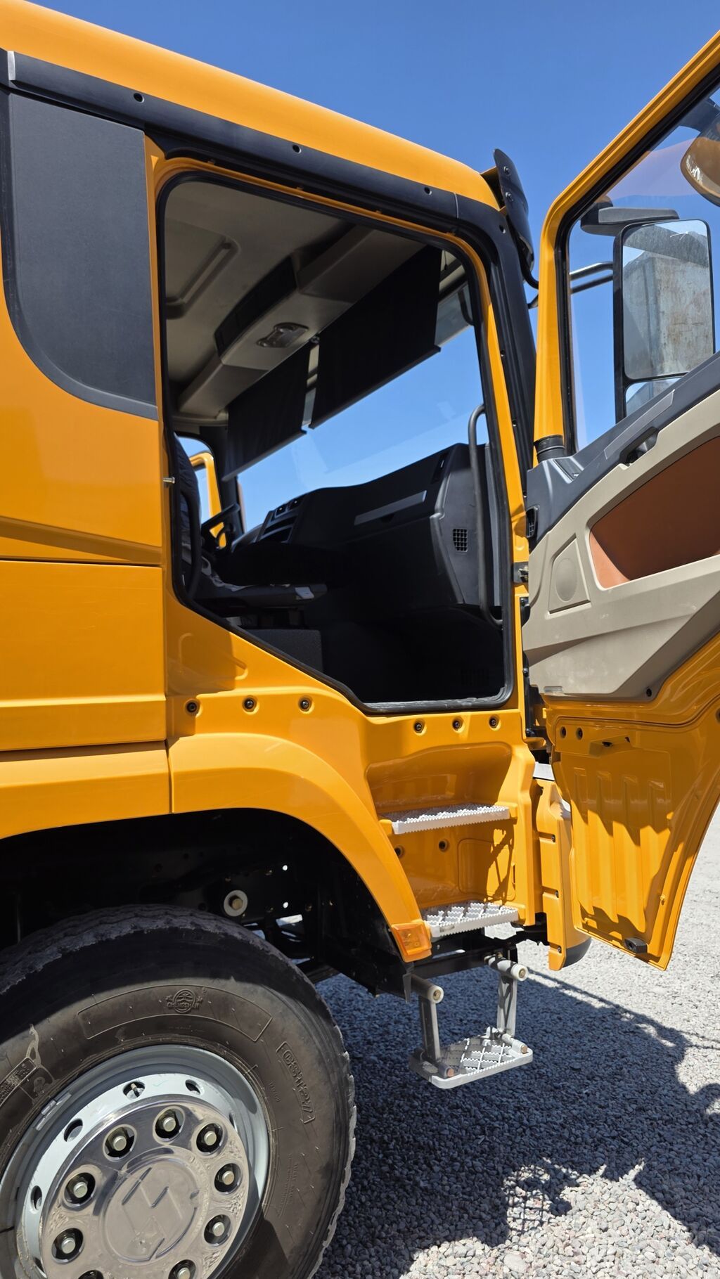 Самосвал SHACMAN X3000 6x4 2025 года выпуска - Конфигурация — фото 8