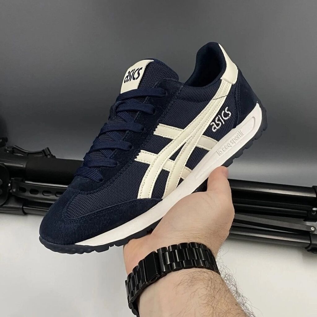 Кроссовки ASICS (линейка ретро-раннинга) - Дизайн в винтажном стиле с: фото 4