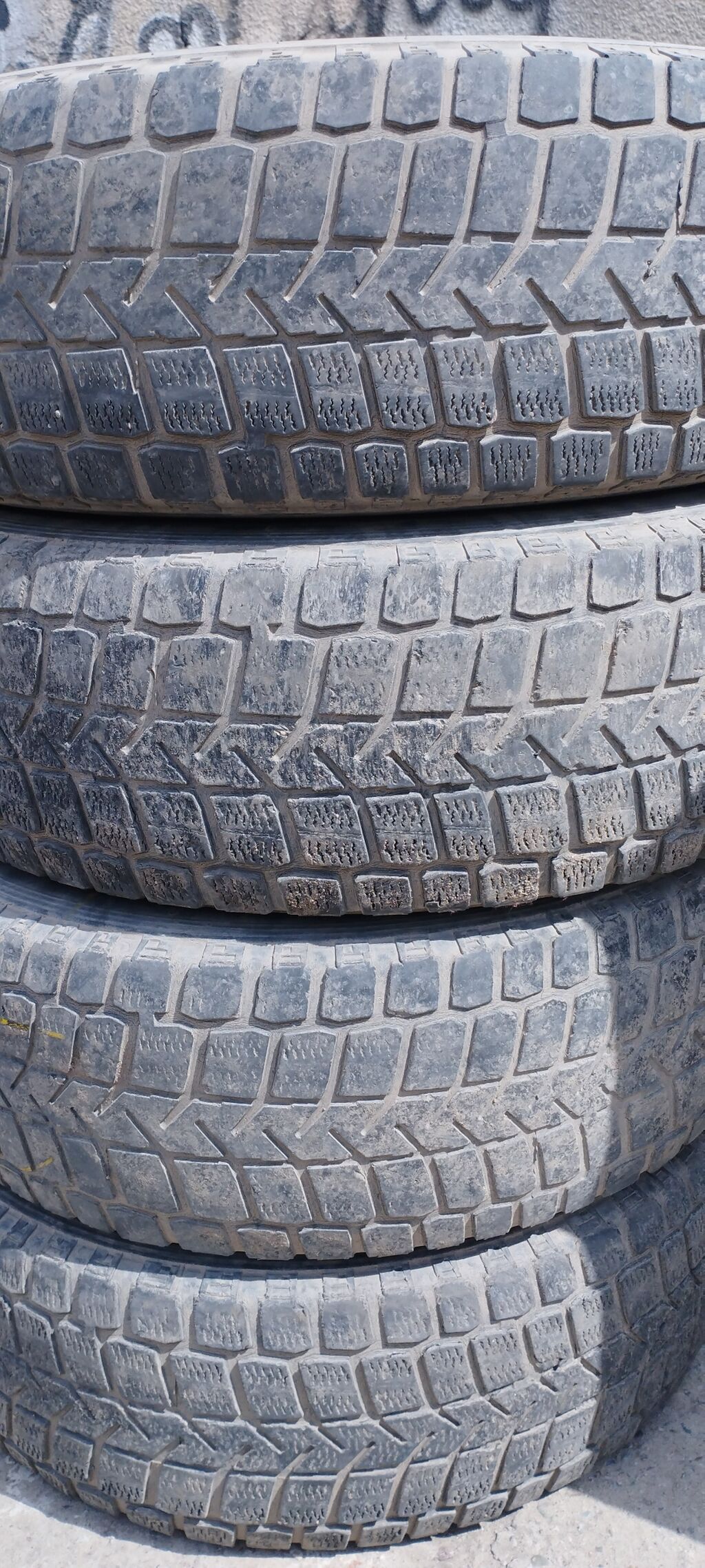 Всесезонные шины 245/70/ R16, комплект из 4 шт. MAXXIS цена 5 тысяч за: фото 3