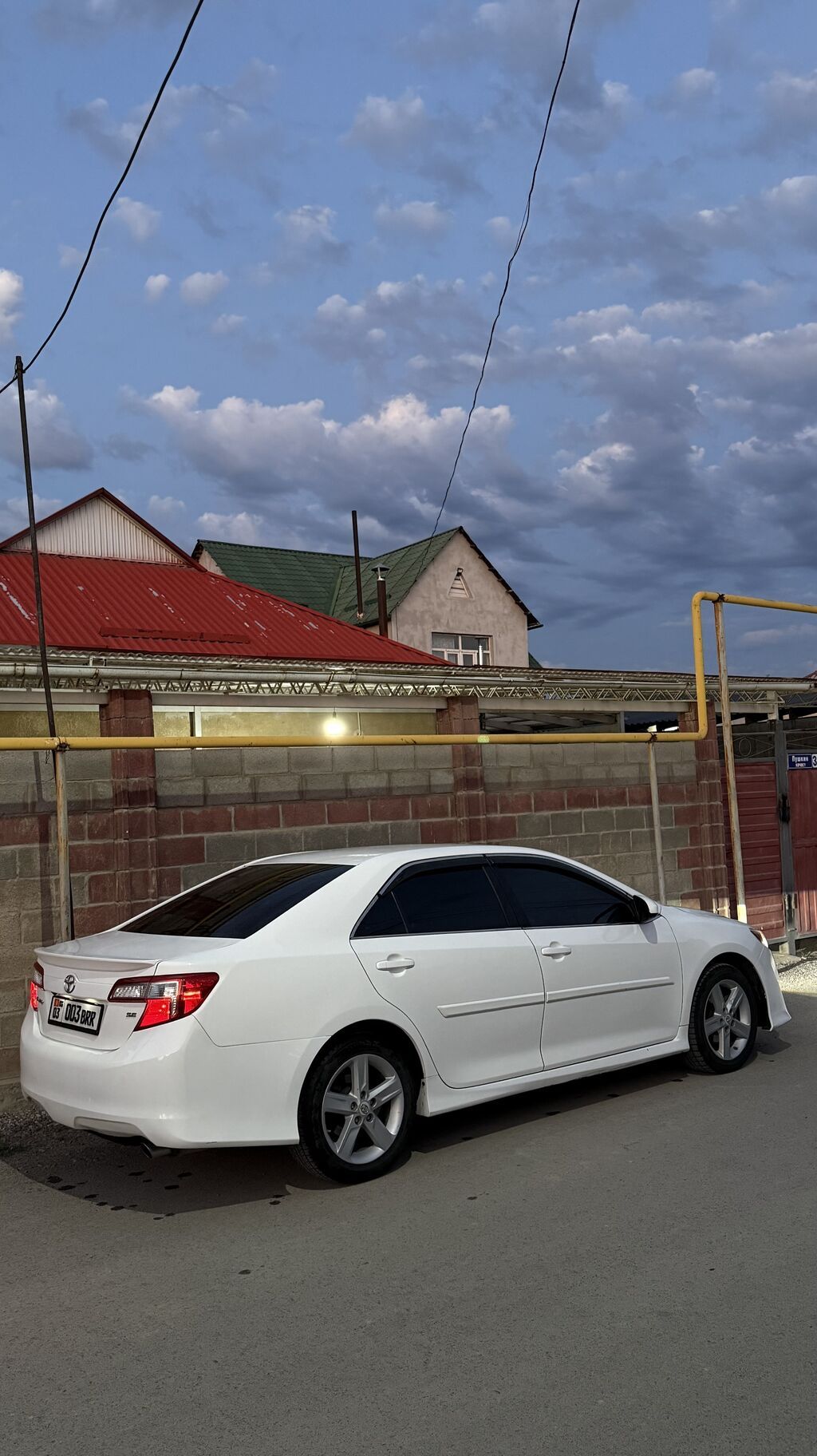 Toyota Camry: 2013 г., 2.5 л, Автомат, Бензин, Седан — фото 2