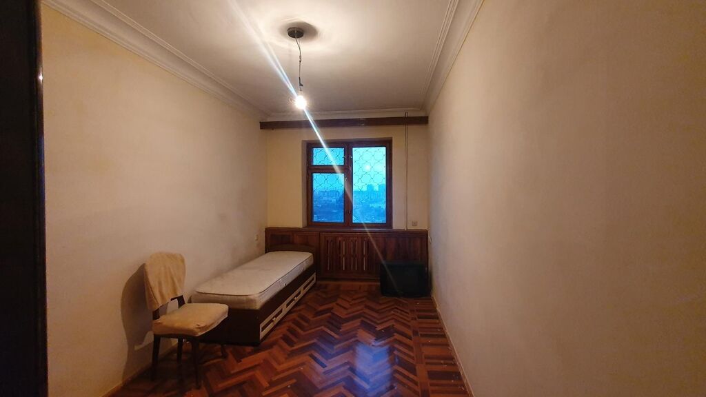 Yasamal, 3 otaqlı, Yeni tikili, m. İnşaatçılar, 89 kv. m