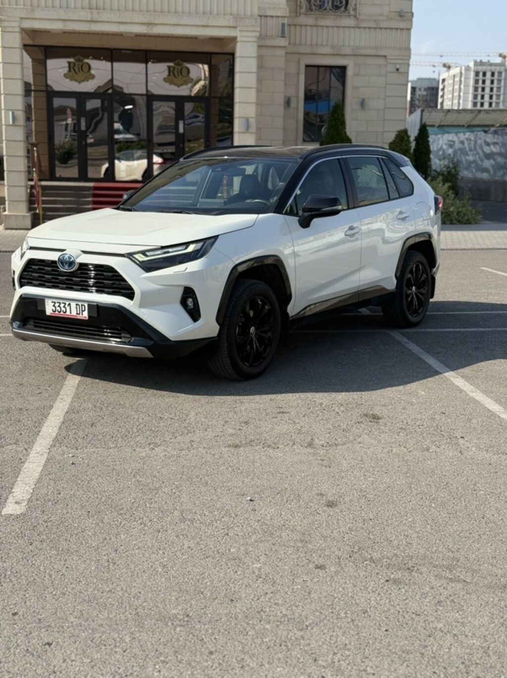Toyota RAV4: 2021 г., 2.5 л, Автомат, Бензин, Кроссовер: фото 2