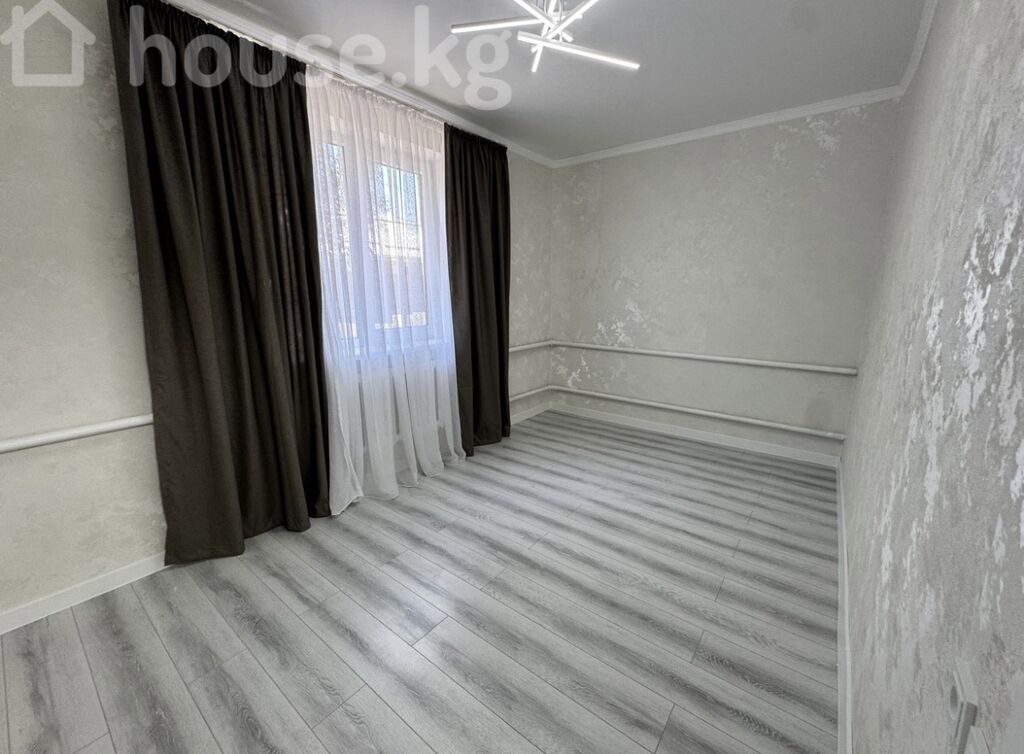 ПРОДАЖА ДОМА — 3 КОМНАТЫ, 5,5 СОТОК Бишкек, с.Новопаловка: фото 3