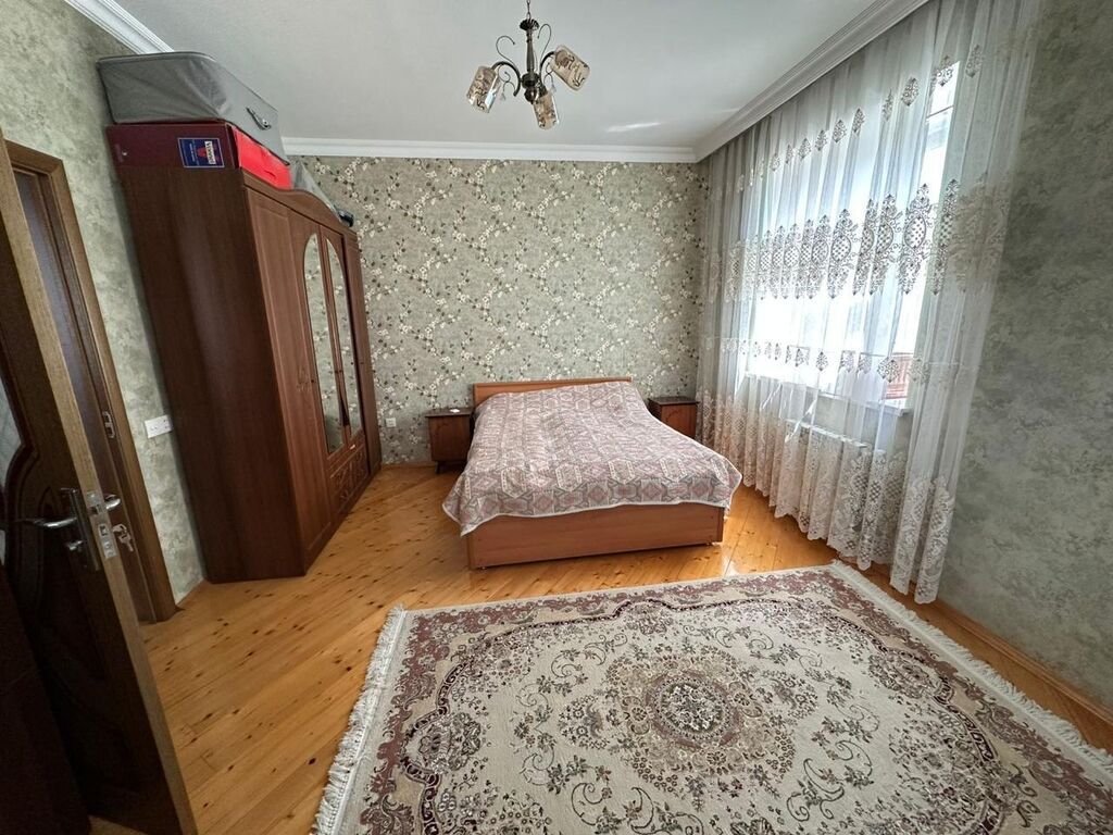 Suraxanı 5 otaqlı, 201 kv. m, Yeni təmirli