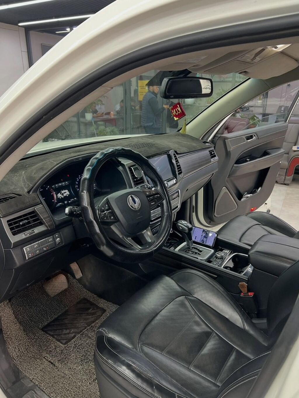 Ssangyong Rexton: 2019 г., 2.2 л, Автомат, Дизель, Внедорожник: фото 4