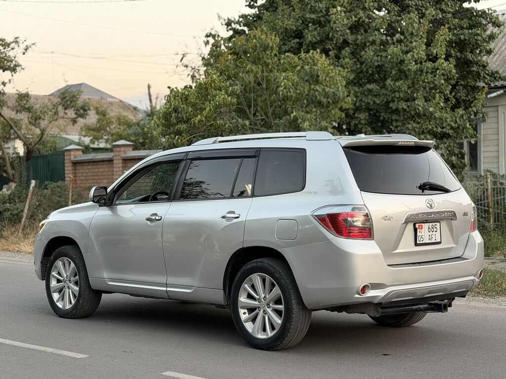 Toyota Highlander: 2010 г., 3.5 л, Автомат, Гибрид, Кроссовер: фото 5