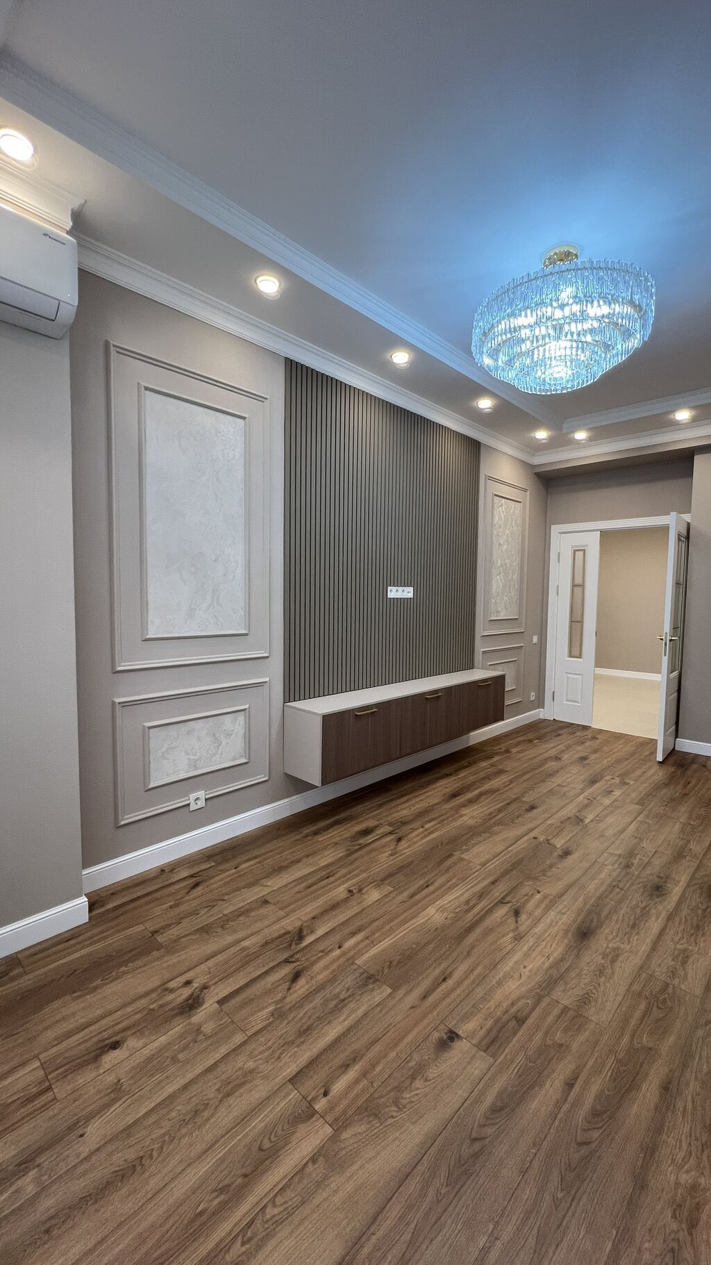 2 комнаты, 82 м², Элитка, 2 этаж, Дизайнерский ремонт: фото 4