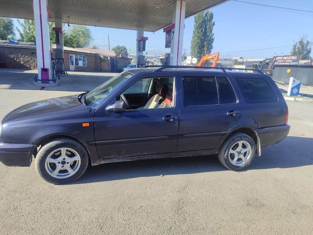 Volkswagen Golf Variant: 1994 г., Механика, Бензин, Универсал: фото 3