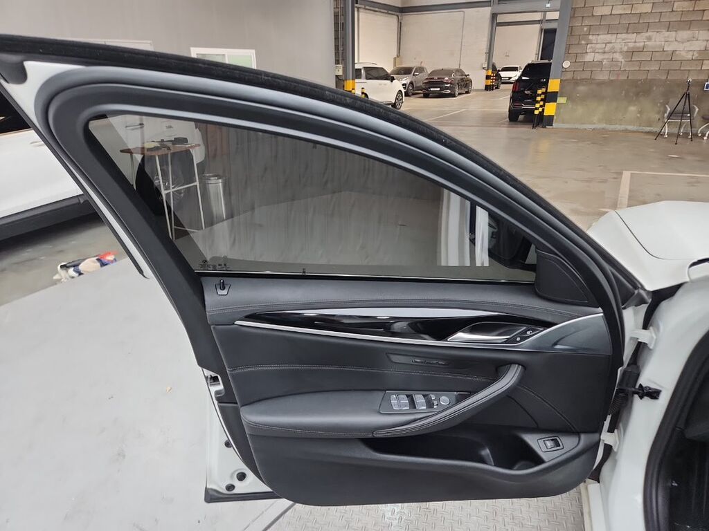 BMW 5 series: 2020 г., Бензин, Седан: фото 6