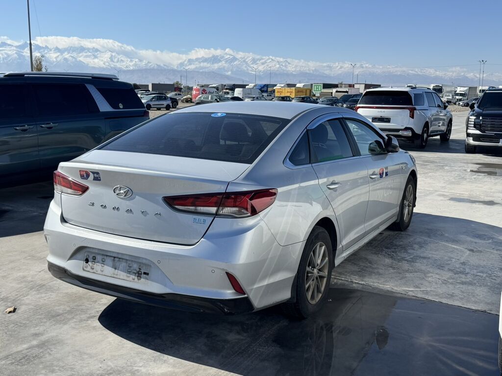 Hyundai Sonata: 2020 г., 2 л, Автомат, Газ, Седан: фото 3