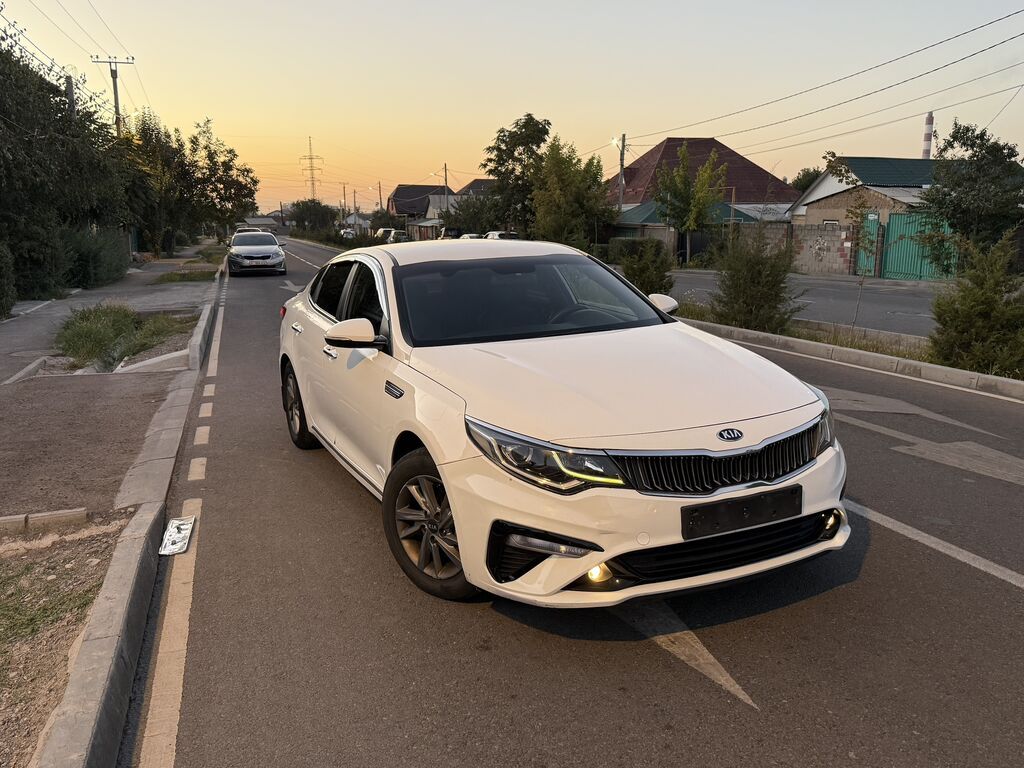 Kia K5: 2019 г., 2 л, Автомат, Газ, Седан: фото 2