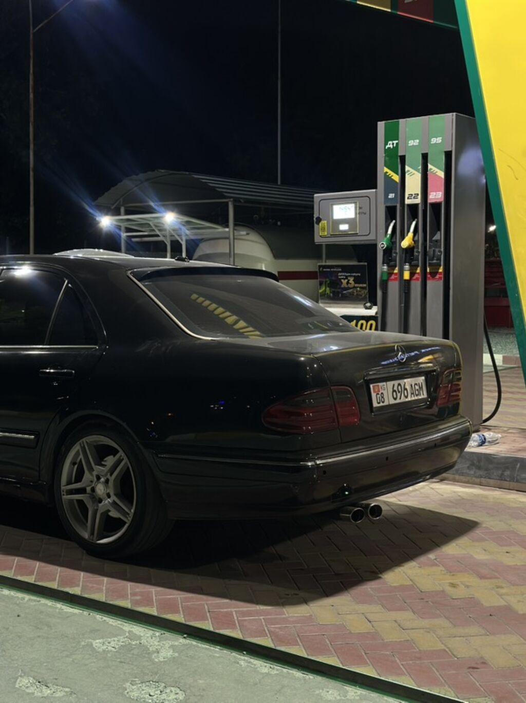 Mercedes-Benz E-Class: 2000 г., 4.3 л, Автомат, Бензин, Седан: фото 7