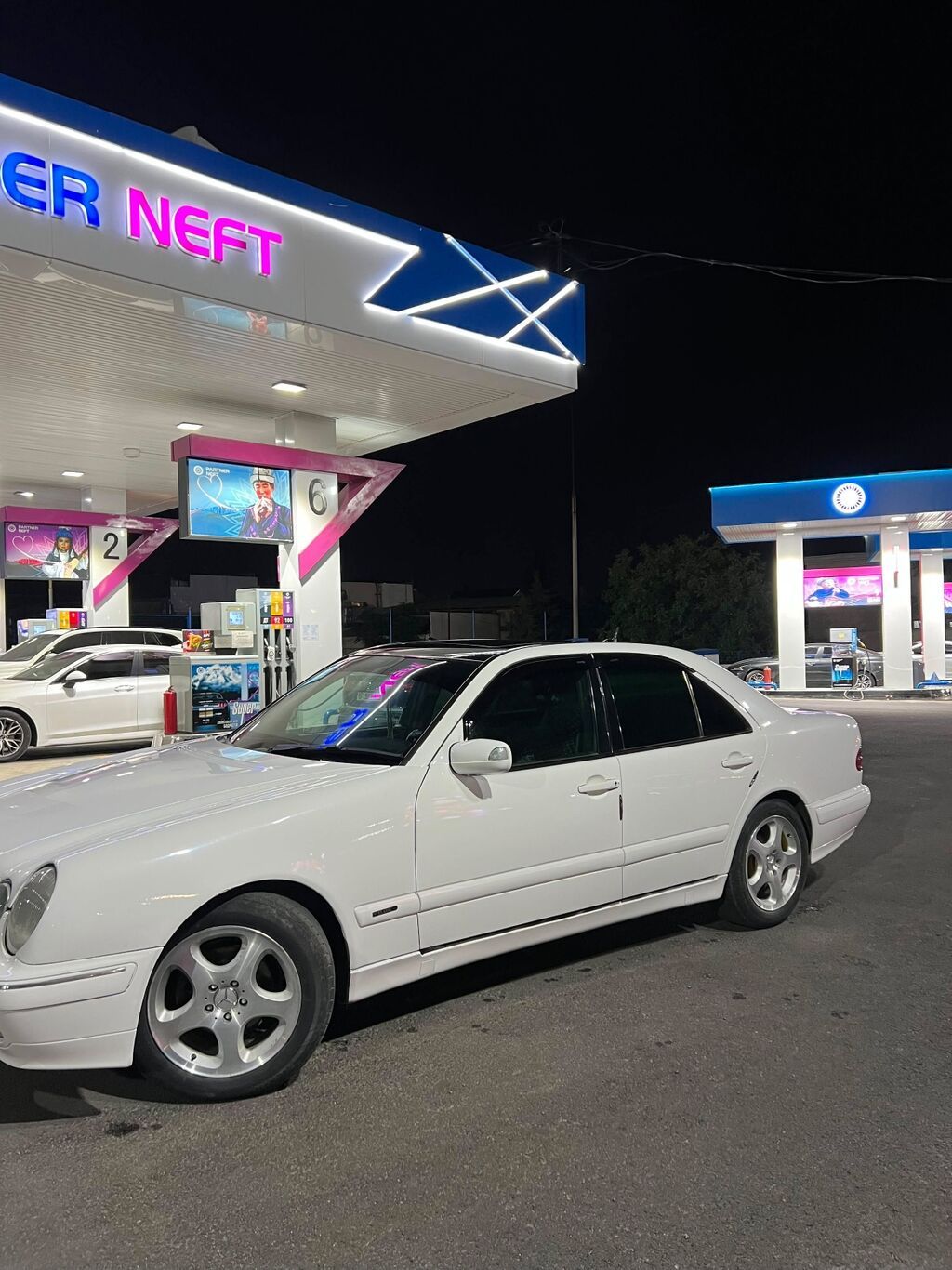 Mercedes-Benz E-Class: 2000 г.: фото 5