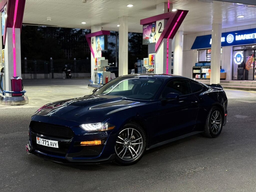 Ford Mustang: 2019 г., 2.3 л, Автомат, Бензин, Фастбек: фото 2