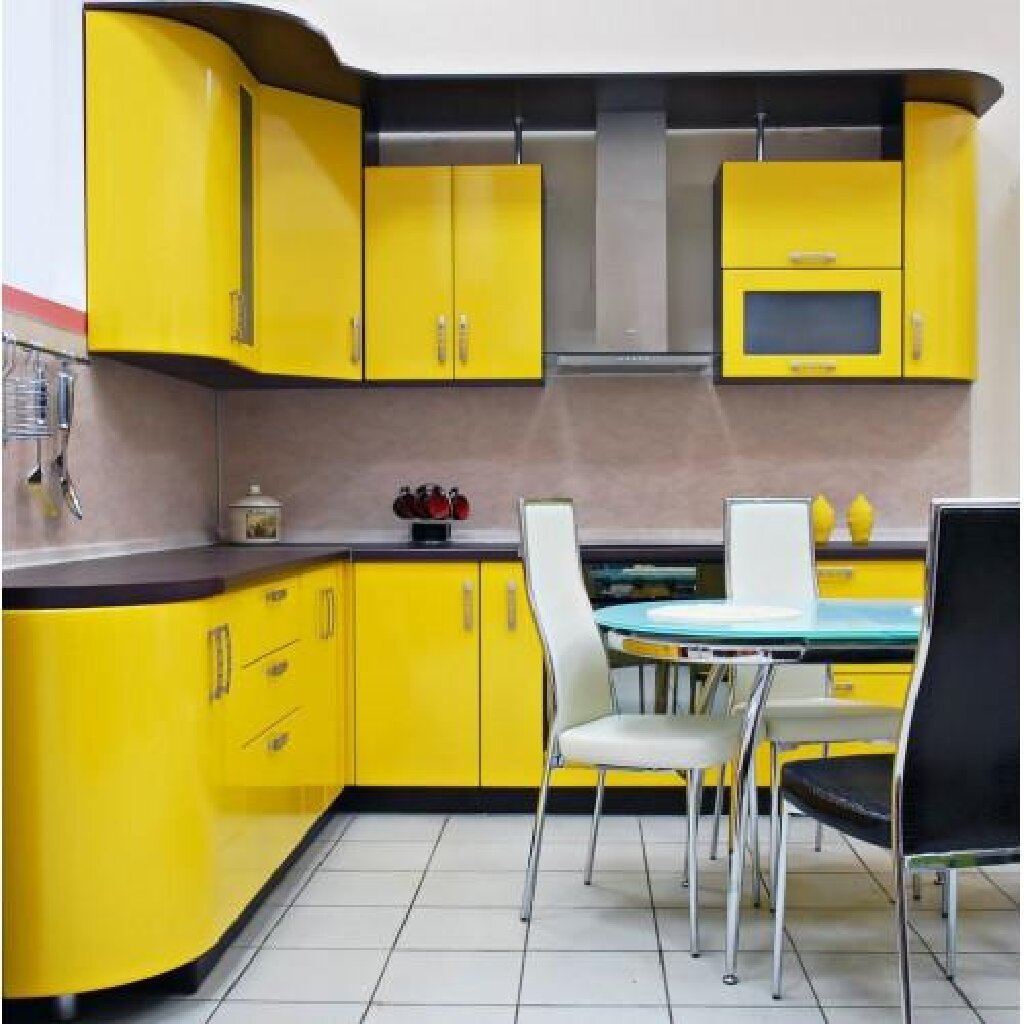 Купить желтую кухню. Желтые кухни. Желтый кухонный гарнитур. Кухня в желтом цвете. Кухня лимонного цвета.