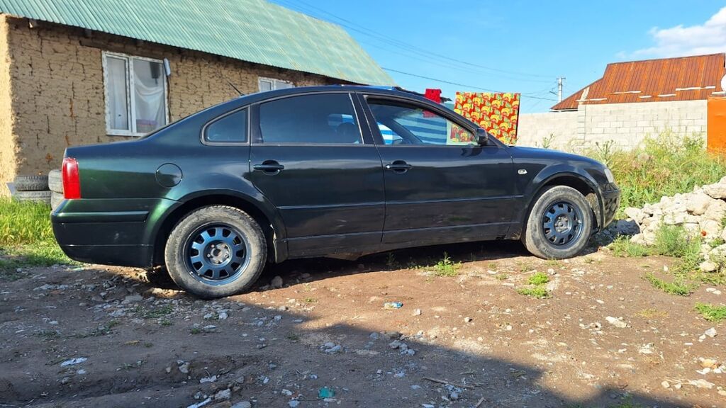 Volkswagen Passat: 1997 г., 1.6 л, Механика, Бензин, Седан: фото 5