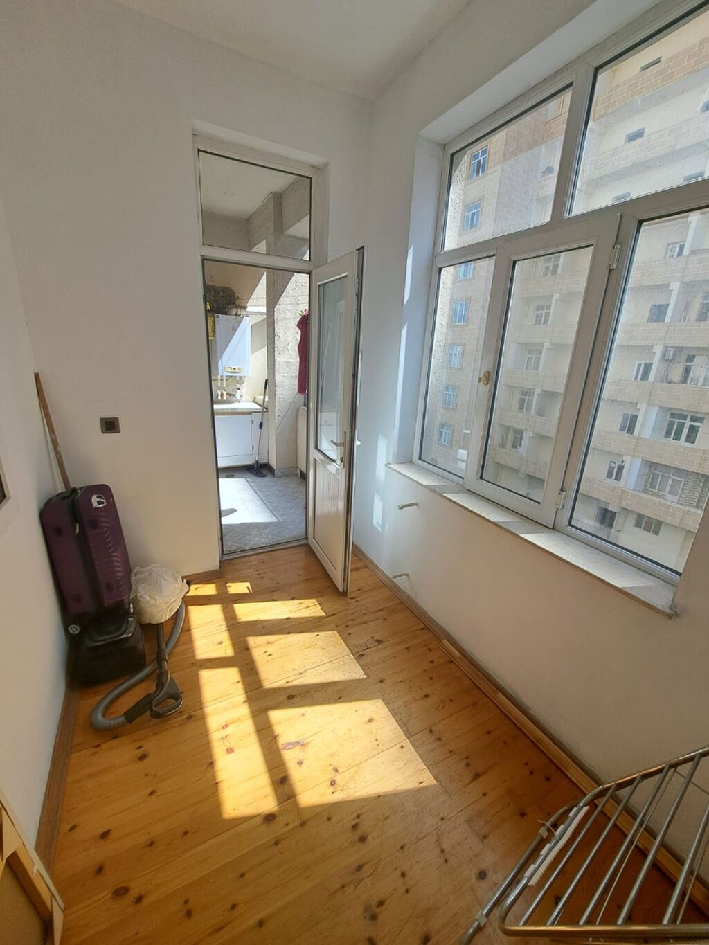 3 otaqlı, Yeni tikili, 88 kv. m