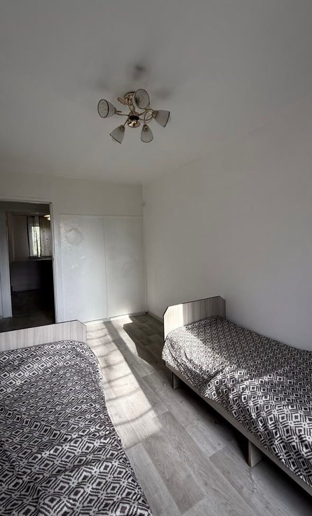 3 комнаты, 58 м², 4 мкр 104 серия, 4 этаж, Косметический ремонт: фото 4