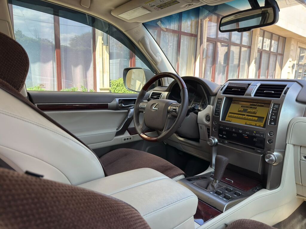 Lexus GX: 2010 г., 4.6 л, Автомат, Бензин, Внедорожник: фото 5