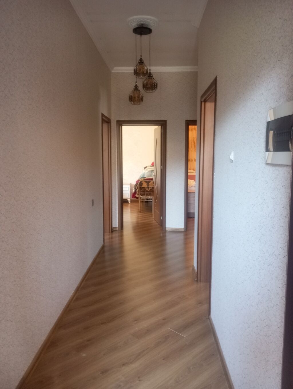 90 kv. m, 3 otaqlı, Artezian quyusu, Telefon, İnternet