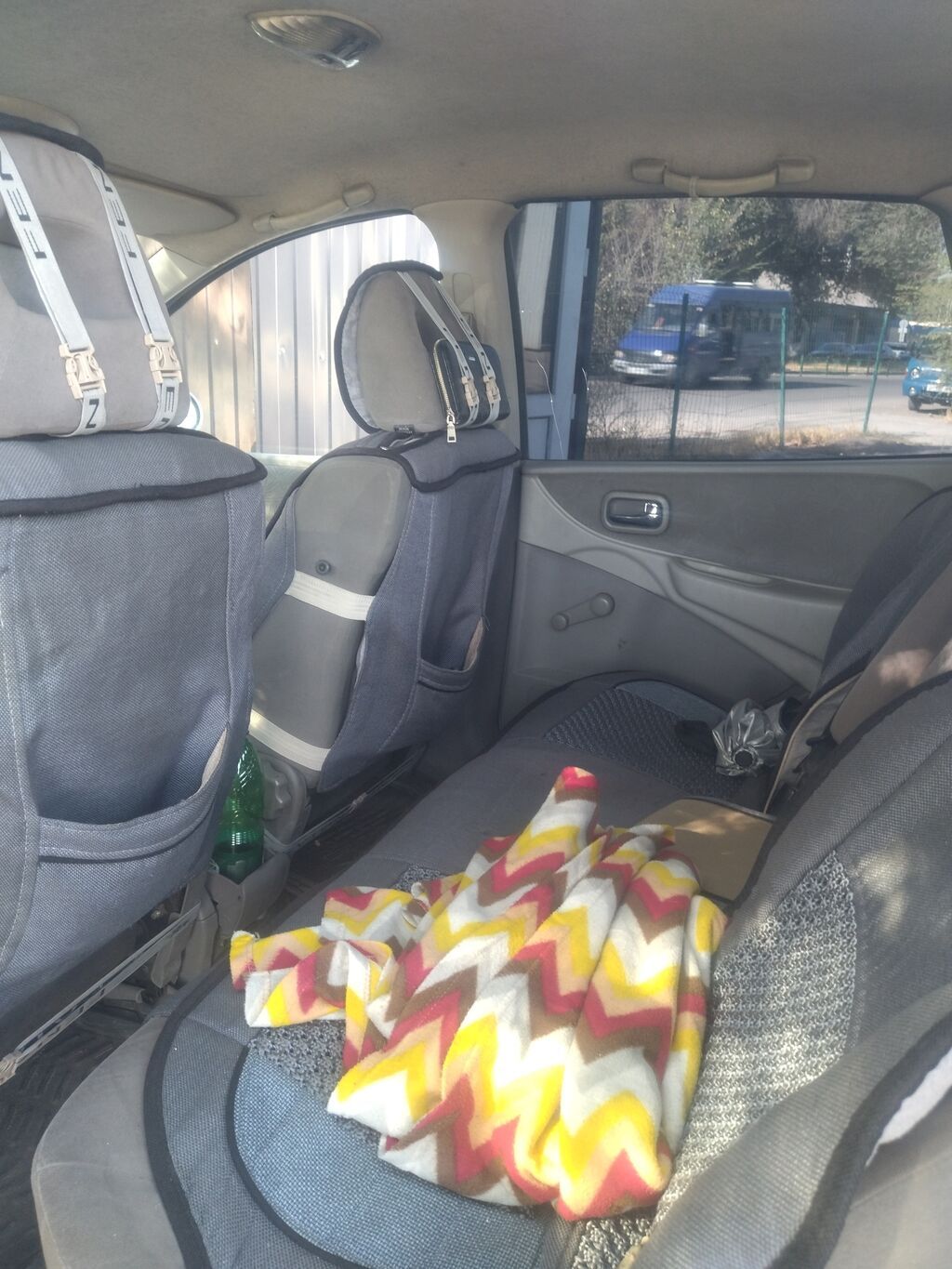 Nissan Almera Tino: 2001 г., 2.2 л, Механика, Дизель, Седан: фото 7