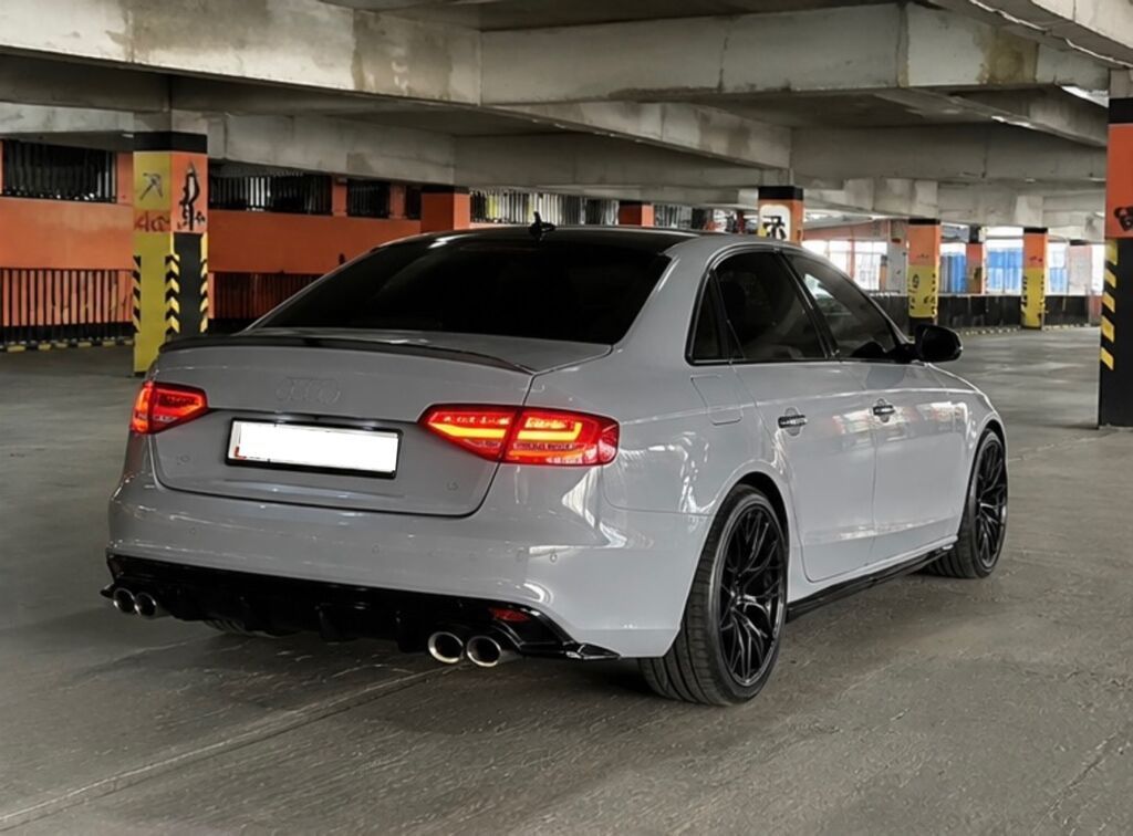 Audi A4: 2008 г., 1.8 л, Вариатор, Бензин, Седан: фото 4