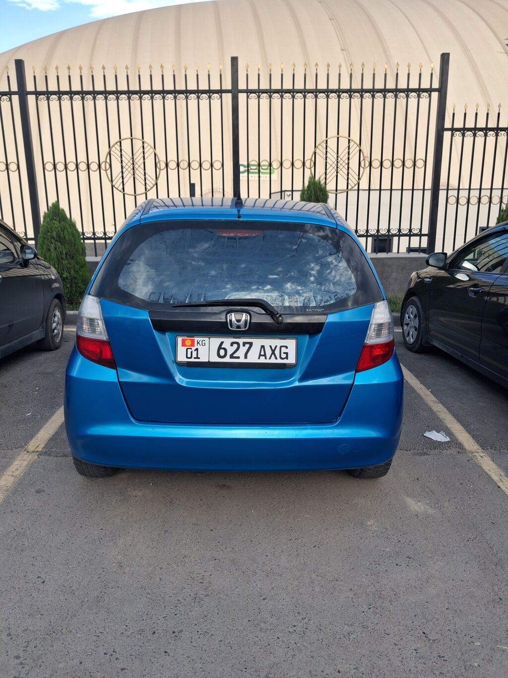 Honda Jazz: 2010 г., 1.4 л, Механика, Бензин, Хэтчбэк: фото 4